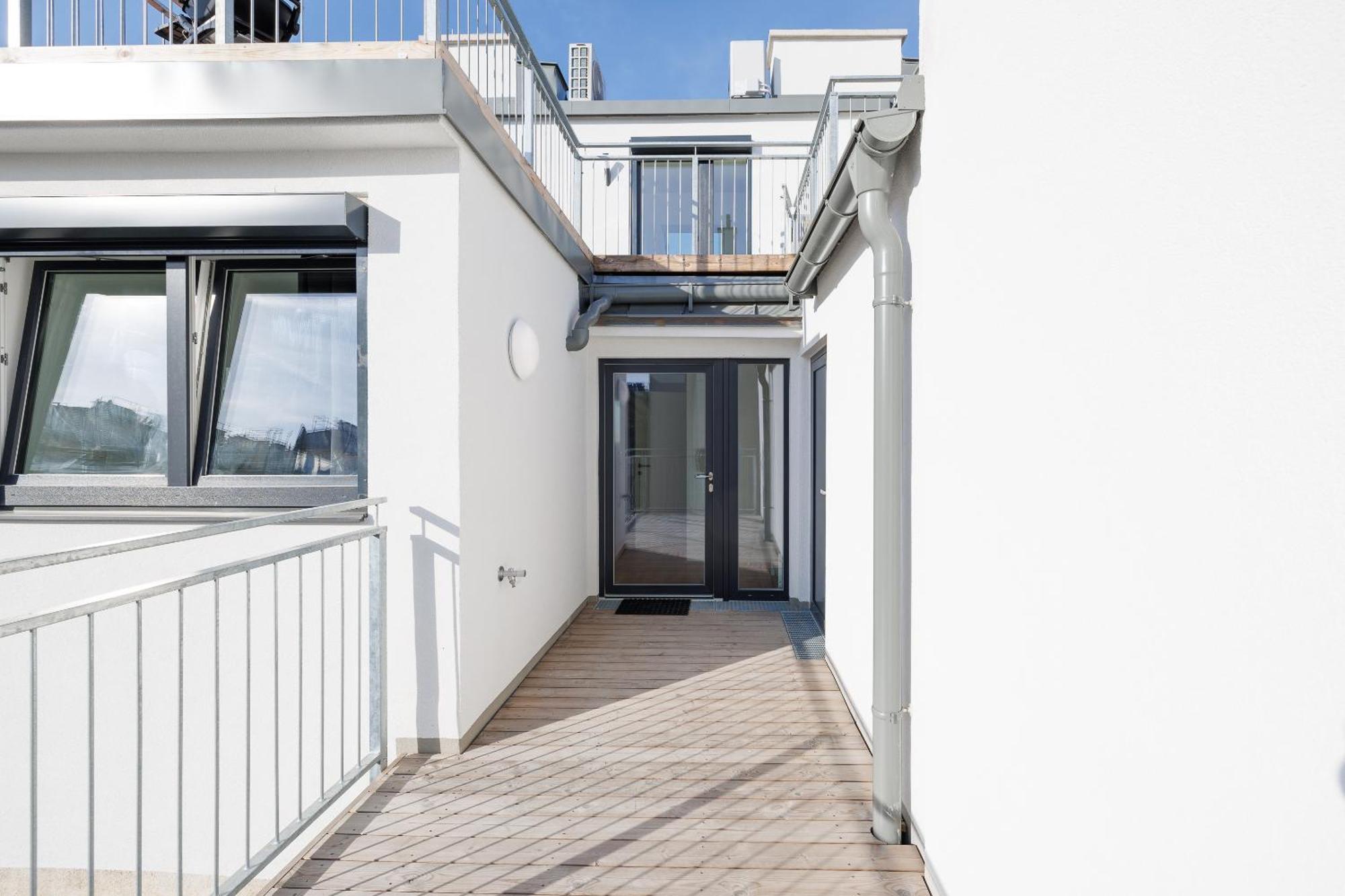Symphony Apartments 38 - Modern Loft With Terrace And Grill In Central Location Відень Екстер'єр фото
