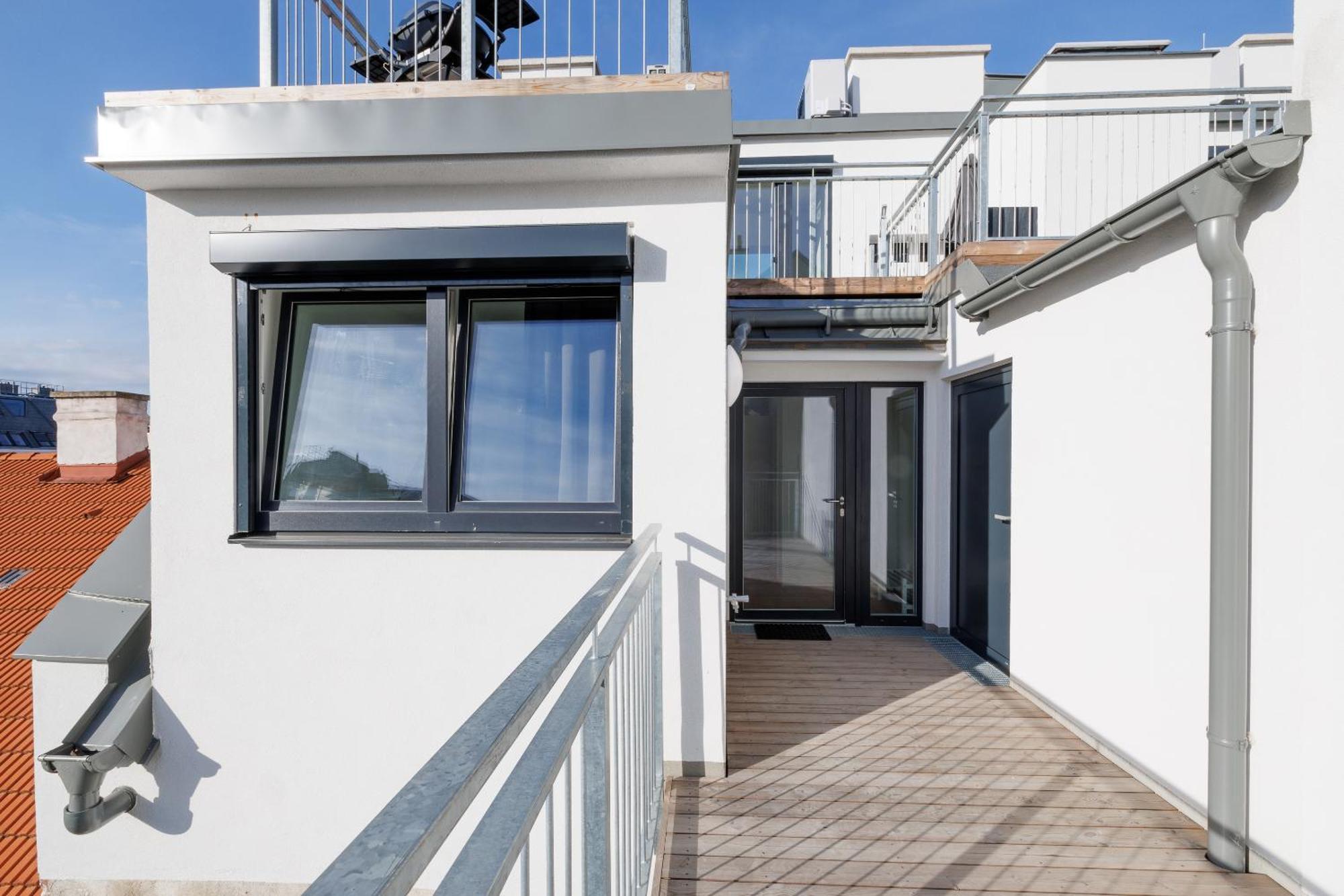 Symphony Apartments 38 - Modern Loft With Terrace And Grill In Central Location Відень Екстер'єр фото